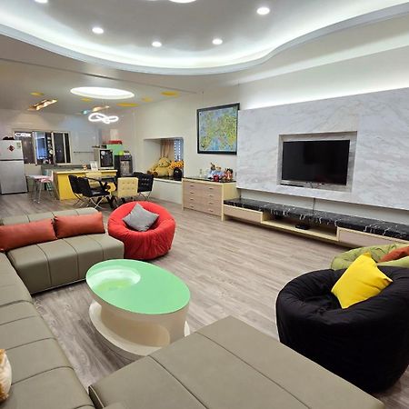 Chaopingjia Homestay Luodong Exterior foto